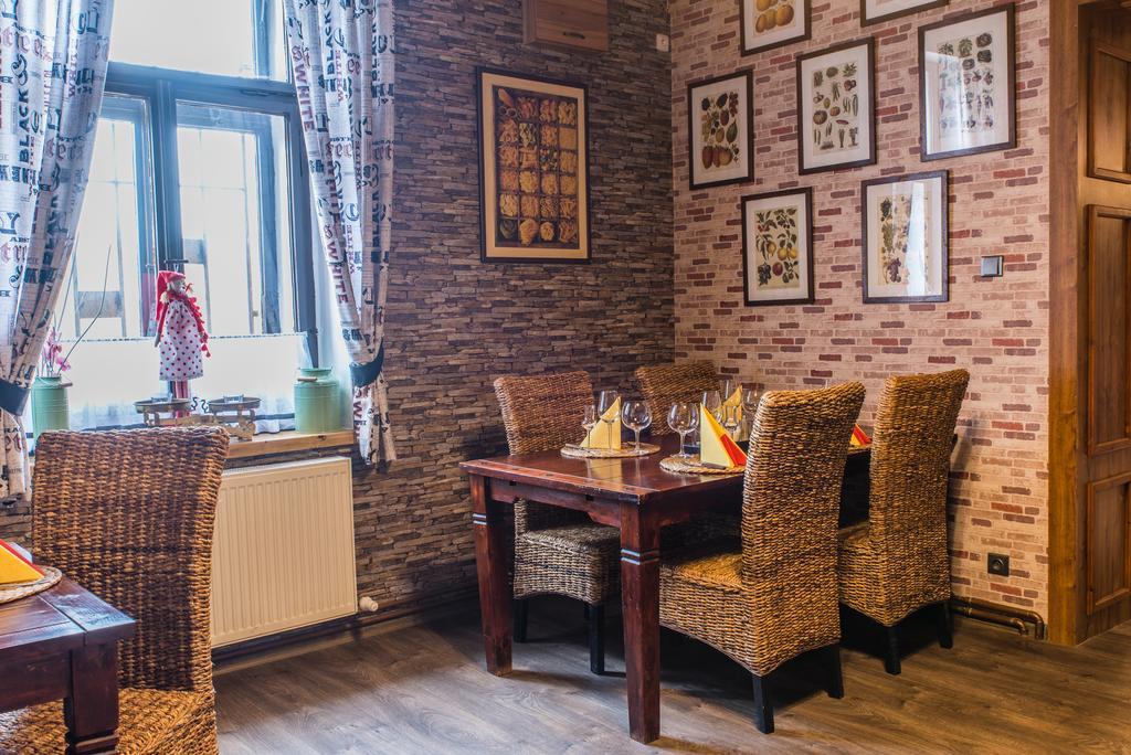 Restaurace Stara Lipa Hotel Ceska Lipa Ngoại thất bức ảnh