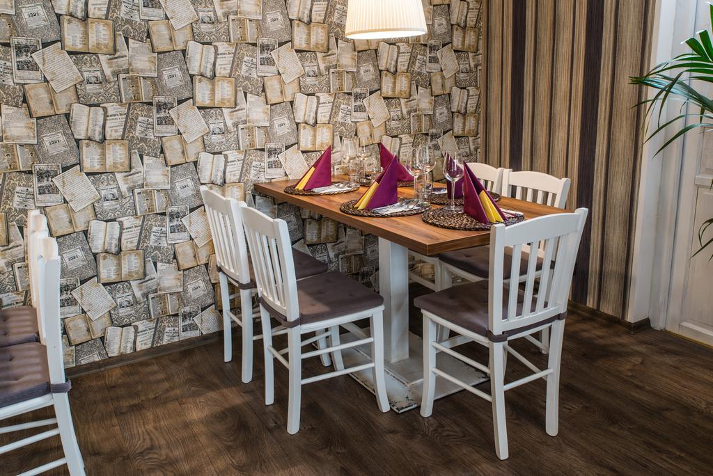 Restaurace Stara Lipa Hotel Ceska Lipa Ngoại thất bức ảnh