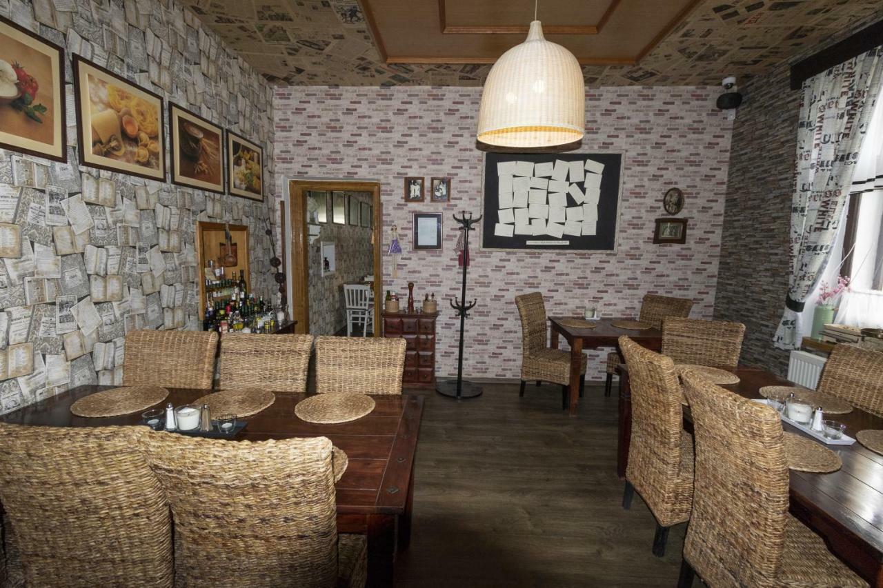 Restaurace Stara Lipa Hotel Ceska Lipa Ngoại thất bức ảnh